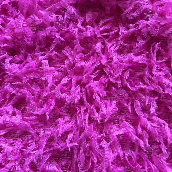 Pink Feathery Set - Picture 2 of 6